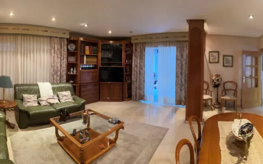 Vivienda de 210m2 en el centro de Callosa de Segura